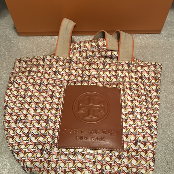 Tory Burch Tote - Picture 7 of 7